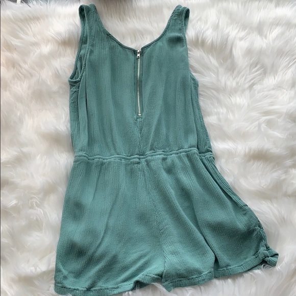 BOGO FOREVER 21 Romper - Picture 5 of 5